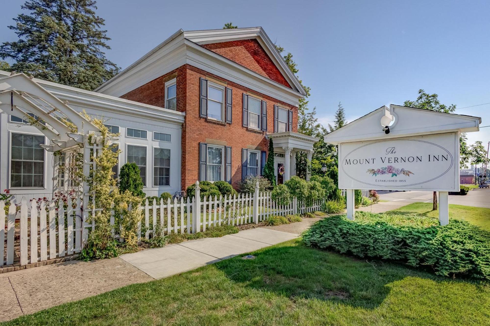 The Mount Vernon Inn エクステリア 写真